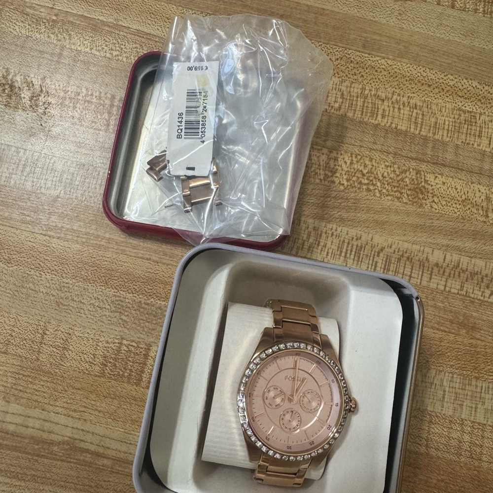 Fossil Rose Gold Watch with Crystal Details